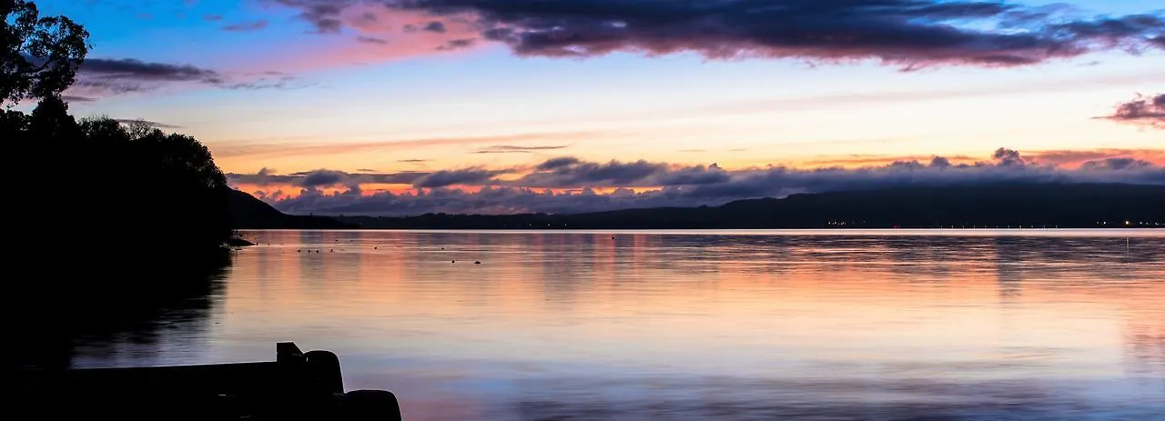 Black Swan Lakeside Boutique Hotel Rotorua