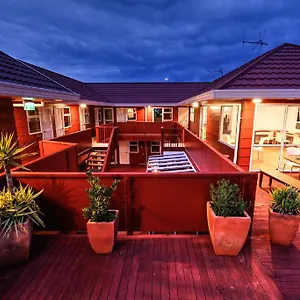 Auberge de jeunesse Haka House